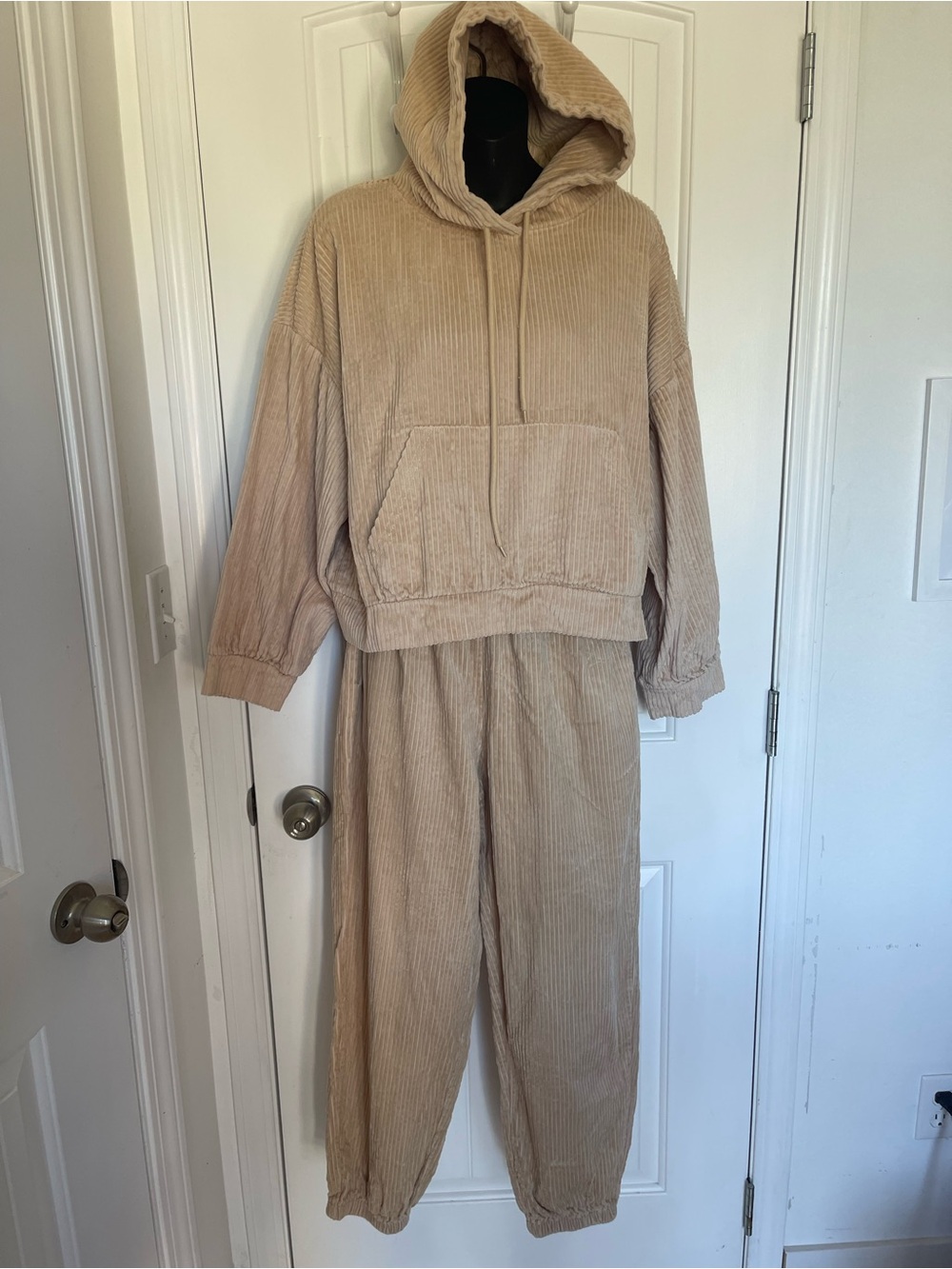 Sadie & Sage Beige Corduroy Hoodie & Jogger Set - Neutral Cozy Loungewear